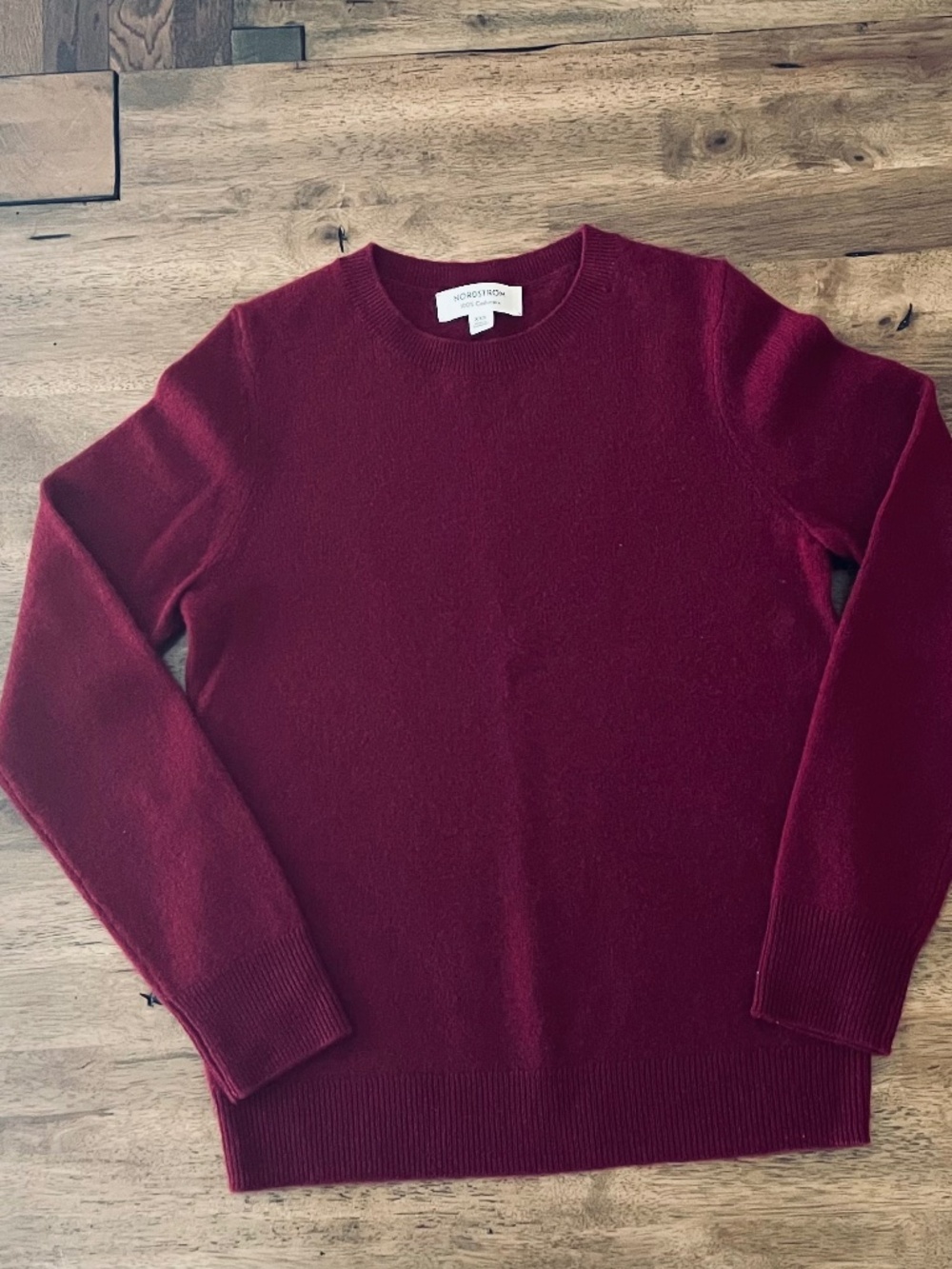 Nordstrom 100% cashmere sweater cranberry color